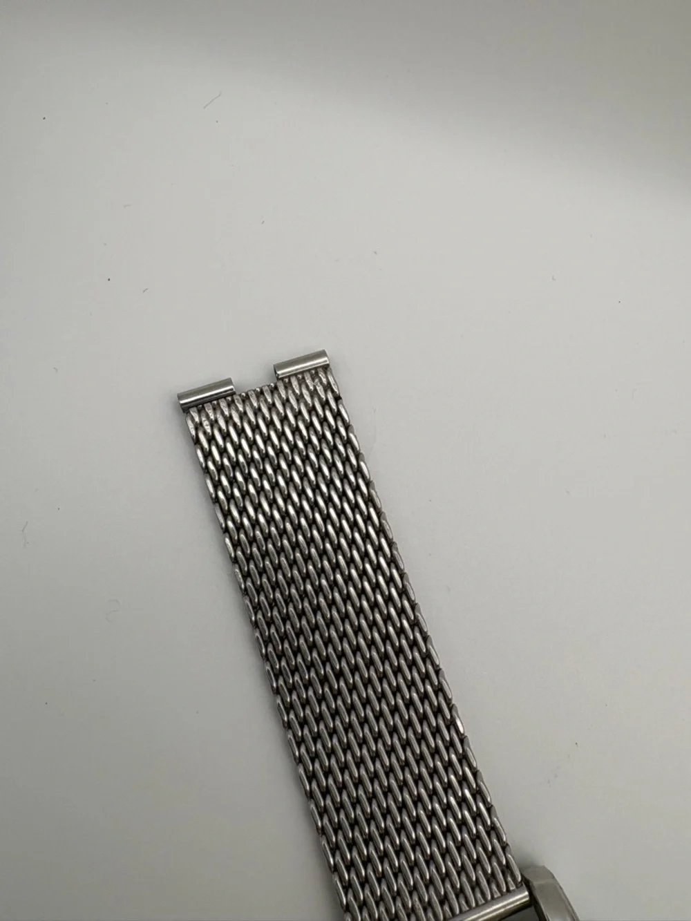 Chereskin Oversized Silver Men’s Watch Mesh Band New Battery (Read Full Listing)